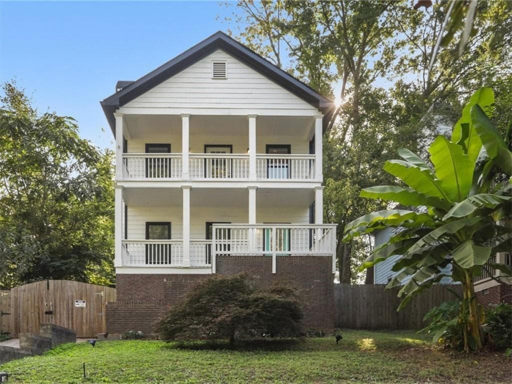 3 bedroom, 3 bathroom, 1,604 sq ft single family residence sold at 409 Oliver Street, Atlanta, GA 30314