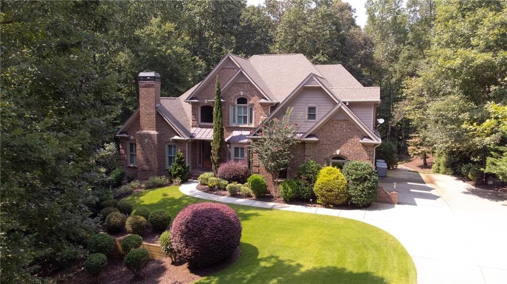 5 bedroom, 5 bathroom, 3,619 sq ft single family residence sold at 293 Oak Forest Drive, Dawsonville, GA 30534