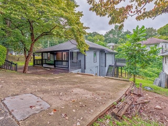 3 bedroom, 2 bathroom single family residence sold at 6 Ivy Street, Canton, GA 30114