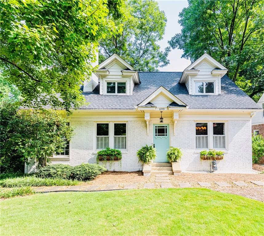 4 bedroom, 3 bathroom, 2,751 sq ft single family residence sold at 699 Collier Road, Atlanta, GA 30318