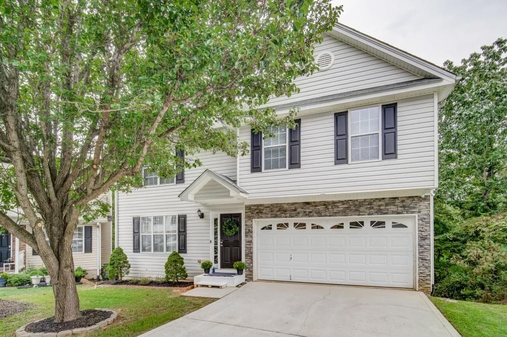 3 bedroom, 3 bathroom, 1,544 sq ft single family residence sold at 430 Hillcrest Commons, Canton, GA 30115