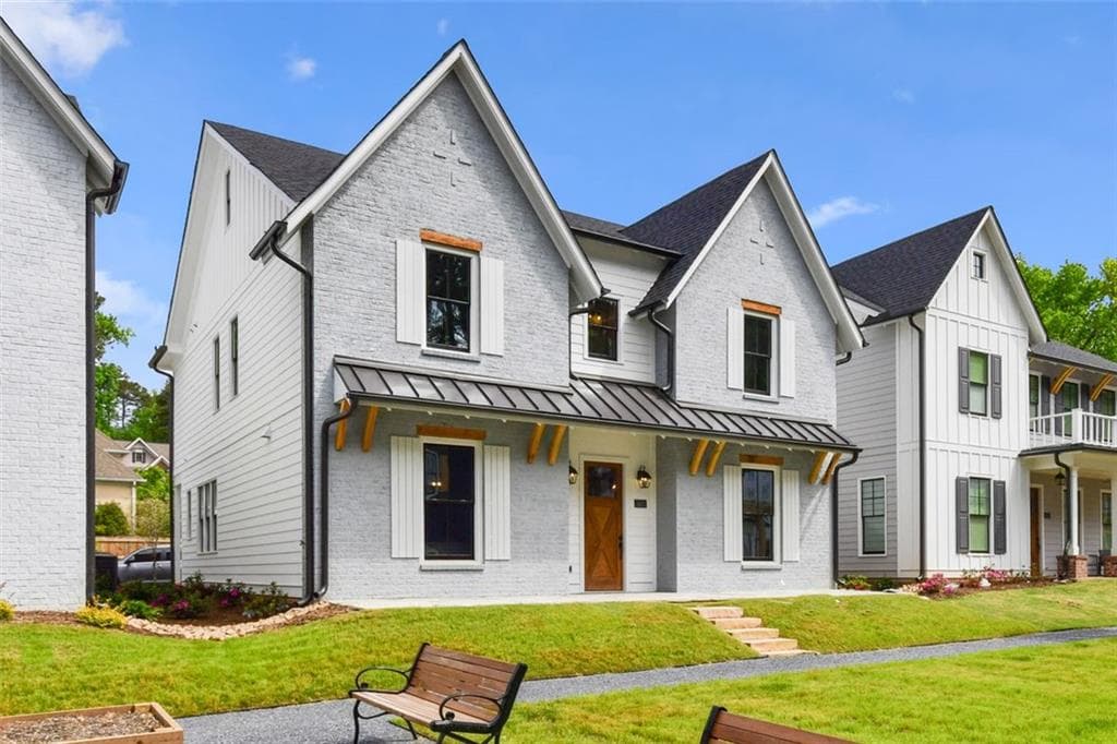 1880 Commons Circle, Brookhaven, GA 30341 — most recent listing photo