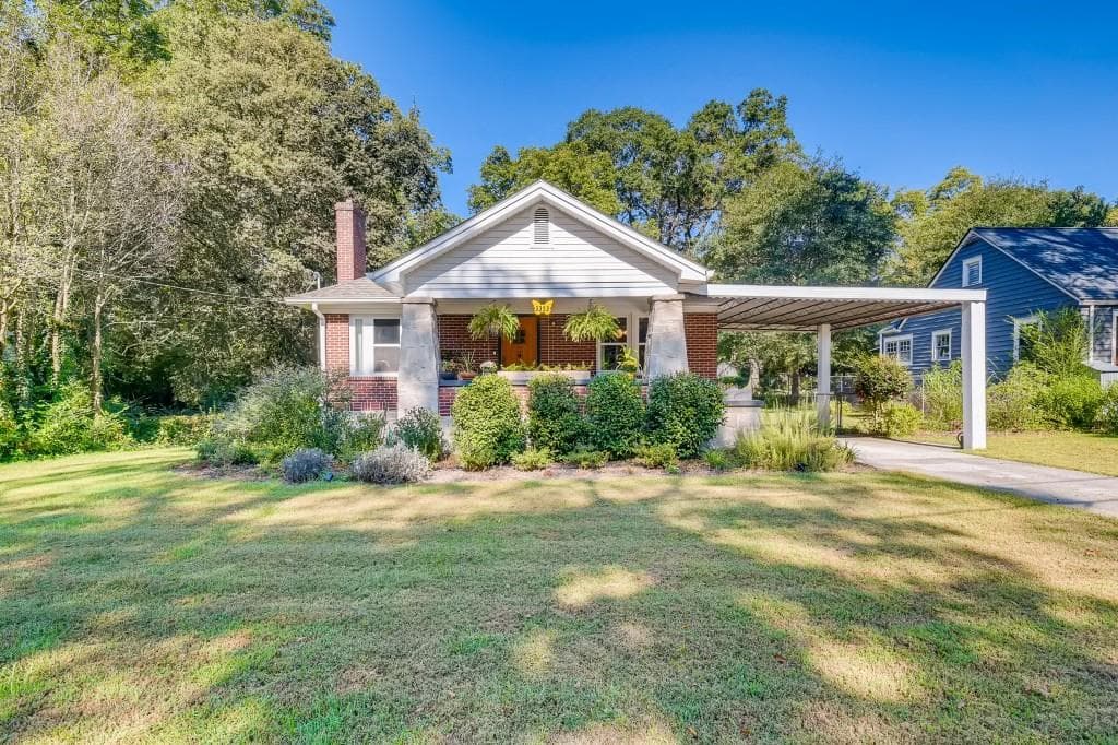3 bedroom, 2 bathroom, 1,504 sq ft single family residence sold at 3353 MYRTLE Street, Atlanta, GA 30354