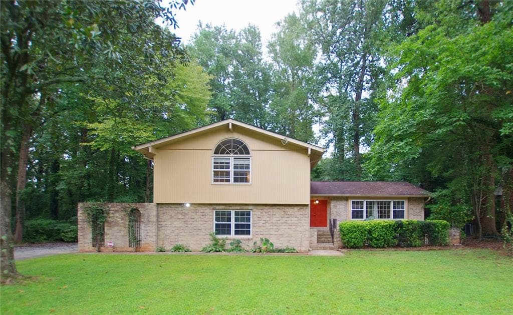 4 bedroom, 3 bathroom, 2,282 sq ft single family residence sold at 4505 Cedar Park Drive, Stone Mountain, GA 30083