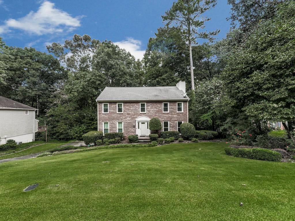 459 GUILFORD Circle, Marietta, GA 30068 — most recent listing photo