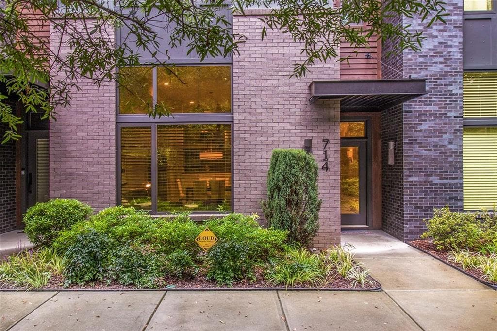 714 Oakview Road, Decatur, GA 30030 — most recent listing photo