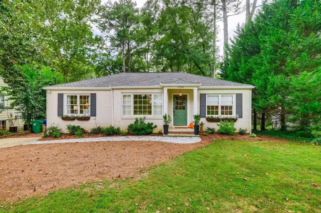 2 bedroom, 2 bathroom, 1,346 sq ft single family residence sold at 1190 Vista Trail, Atlanta, GA 30324 — photo 1 of 1