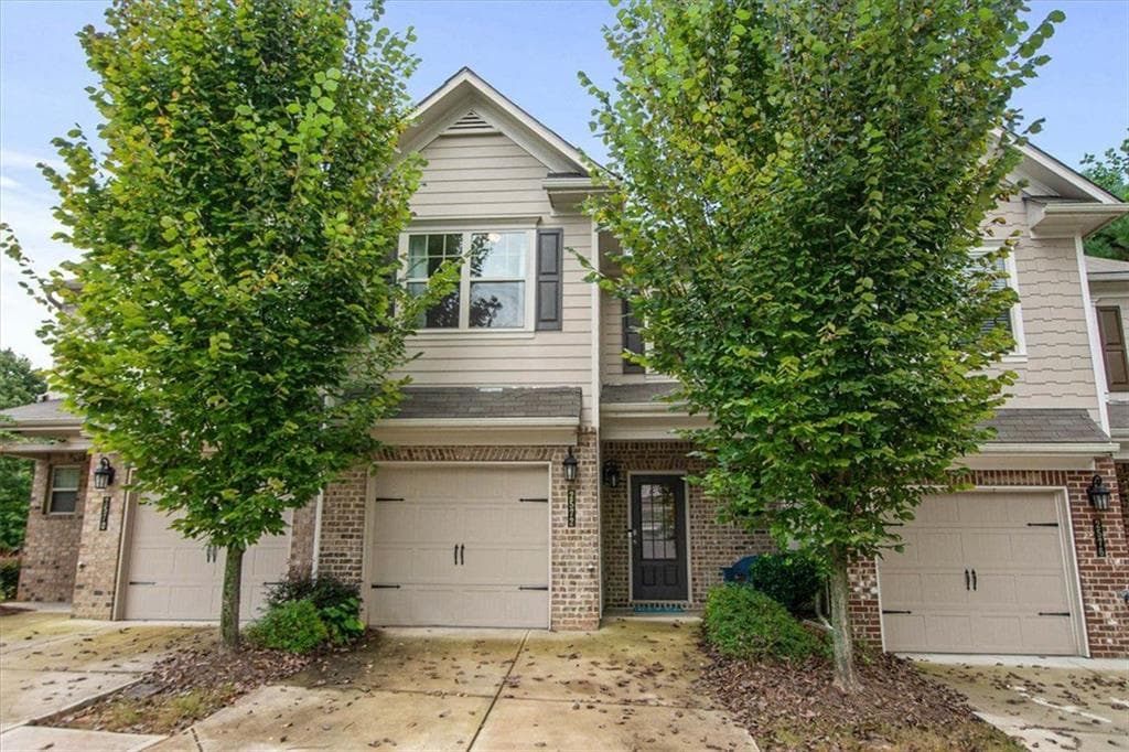 2572 PARKWOOD COVE Drive, Atlanta, GA 30340 — most recent listing photo