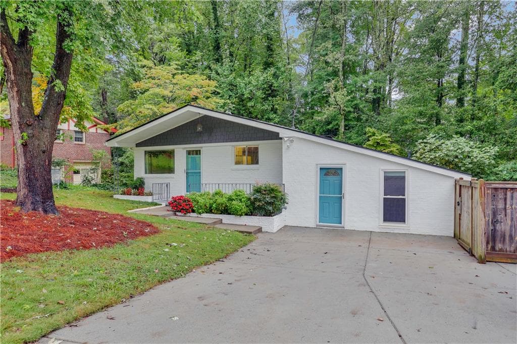 1527 Drayton Woods Drive, Tucker, GA 30084 — most recent listing photo