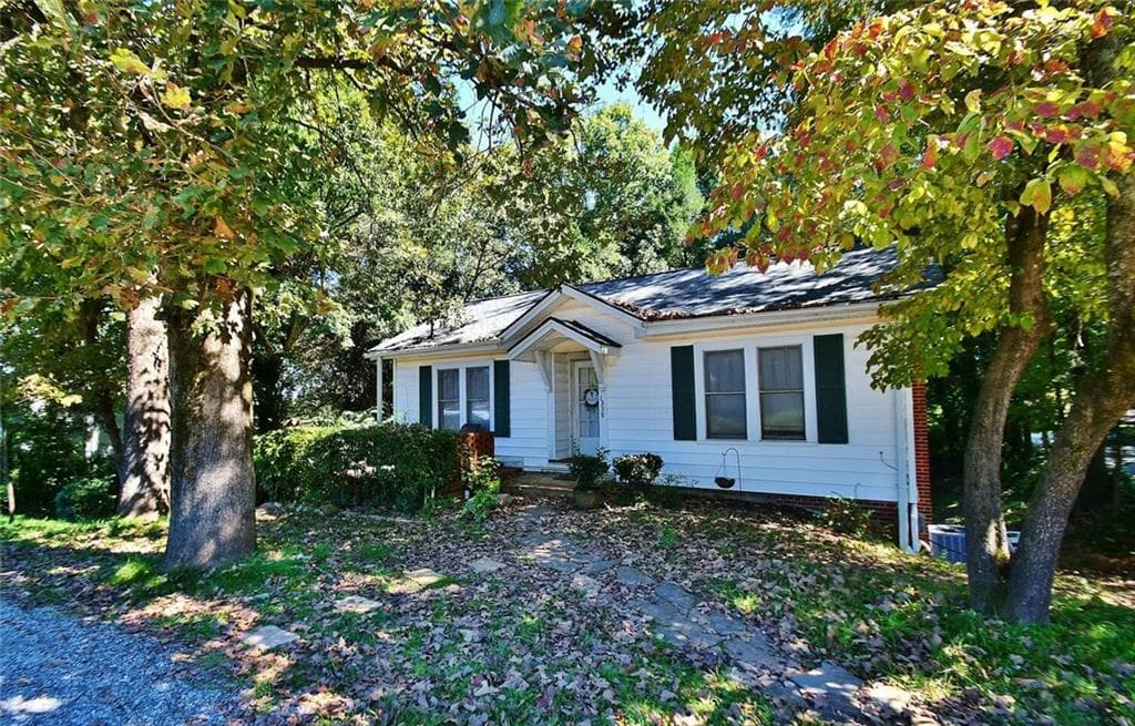 1338 Park Hill Drive, Gainesville, GA 30501 — most recent listing photo