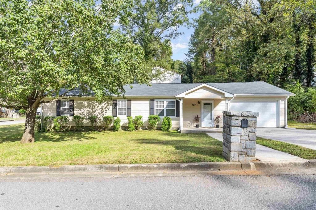 427 Third Avenue, Scottdale, GA 30079 — most recent listing photo