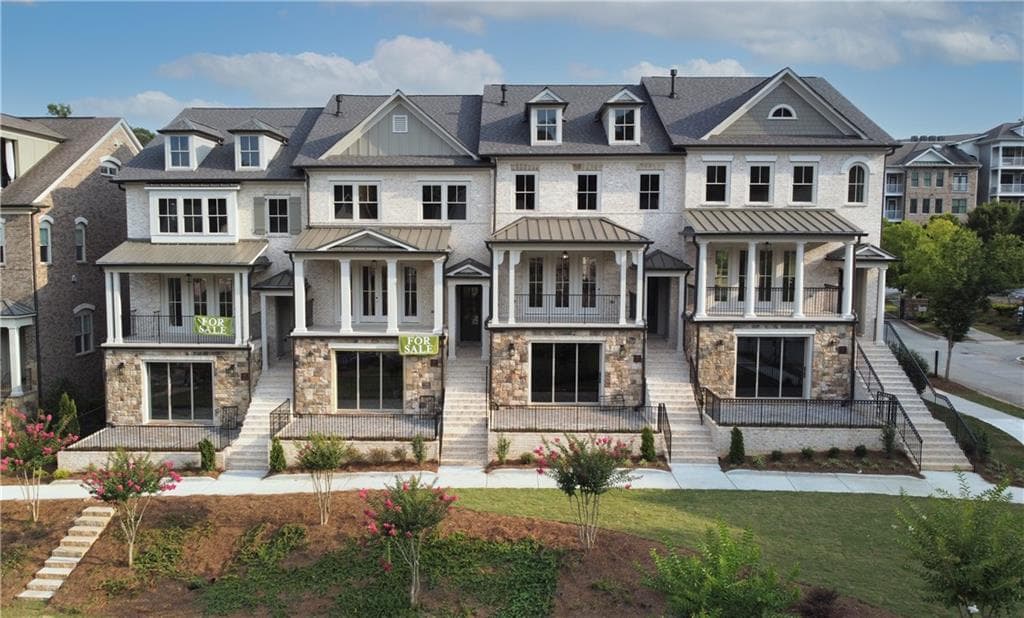 3 bedroom, 4 bathroom, 3,310 sq ft townhouse sold at 1129 Cordia Avenue, Atlanta, GA 30318