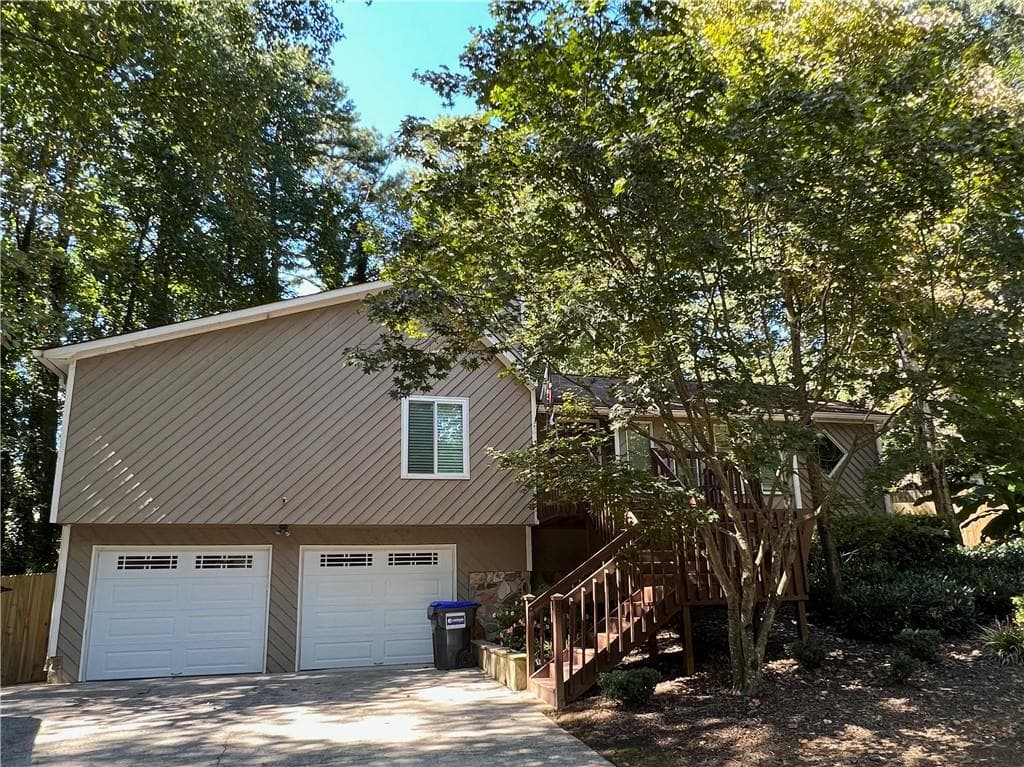 3415 Chastain Trace, Marietta, GA 30066 — most recent listing photo