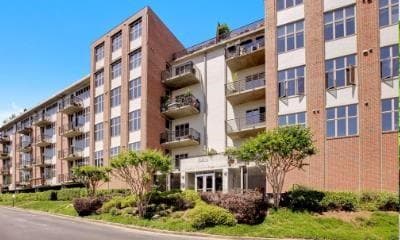1 bedroom, 1 bathroom, 961 sq ft condominium sold at 640 Glen Iris Drive 412, Atlanta, GA 30308
