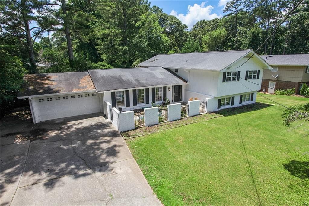 4946 Vermack Rd Road, Dunwoody, GA 30338 — most recent listing photo
