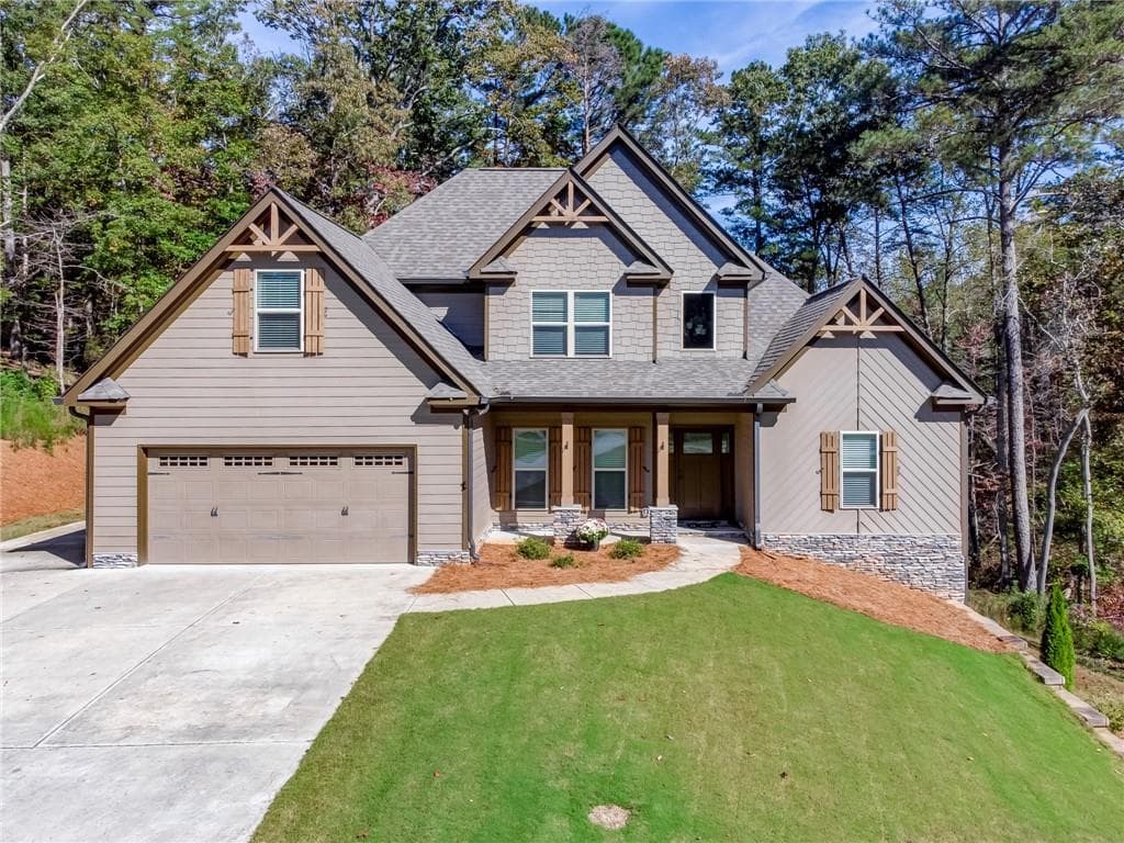3 bedroom, 3 bathroom, 2,219 sq ft single family residence sold at 944 Whistler Lane, Canton, GA 30114