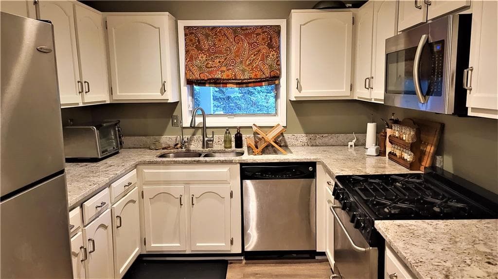 2727 Saint Augustine Trail, Marietta, GA 30067 — most recent listing photo