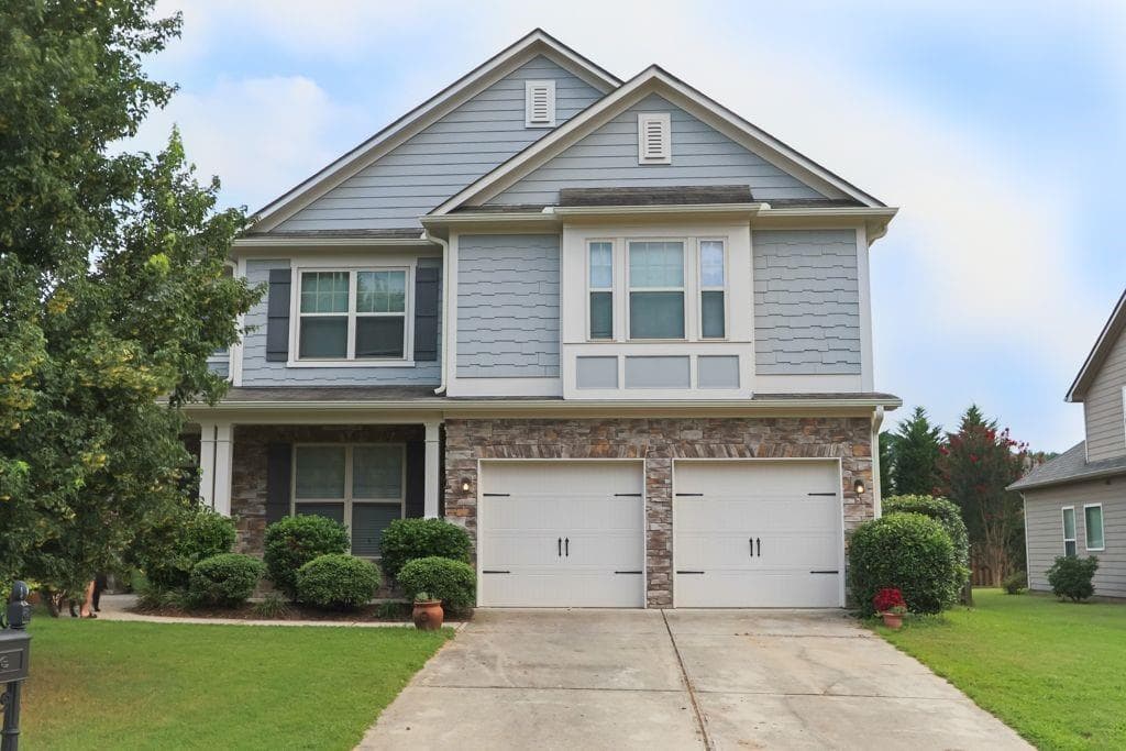5 bedroom, 4 bathroom, 3,176 sq ft single family residence sold at 616 E Hampton Place, Canton, GA 30115