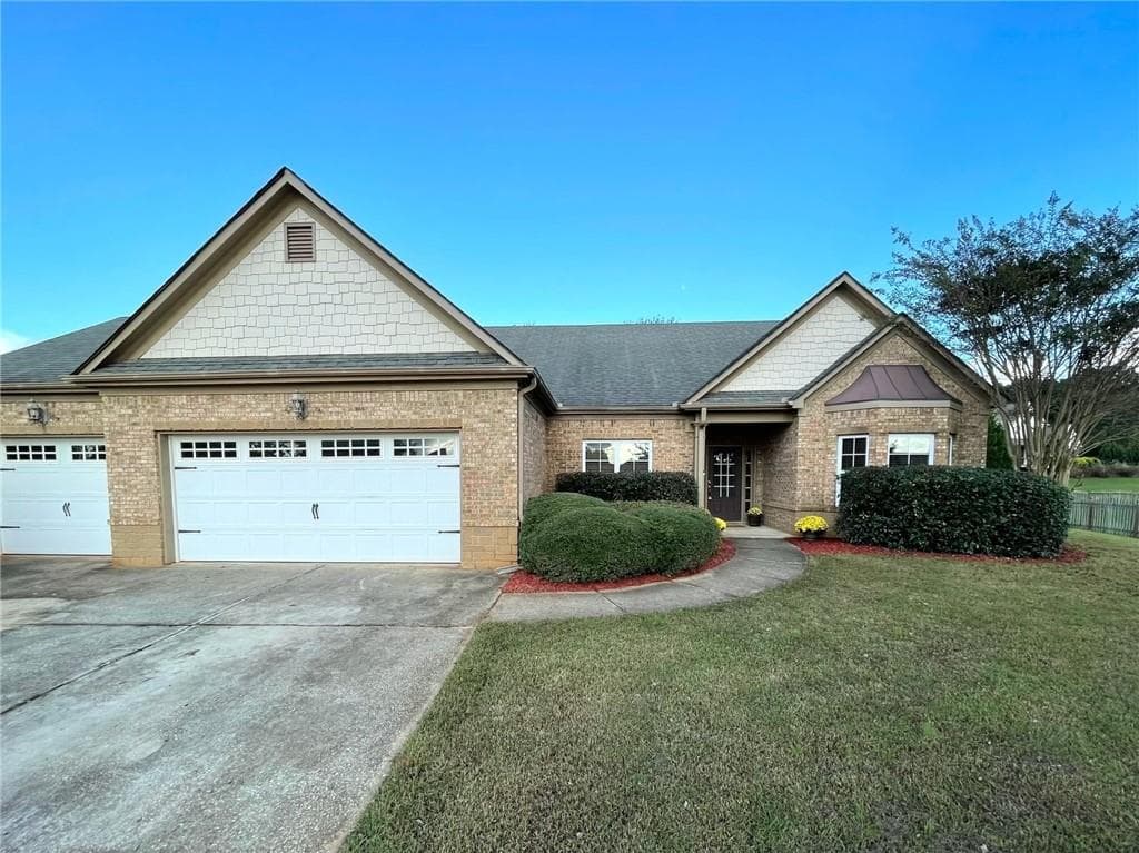 202 Cambridge Farms Drive, Hoschton, GA 30548 — most recent listing photo