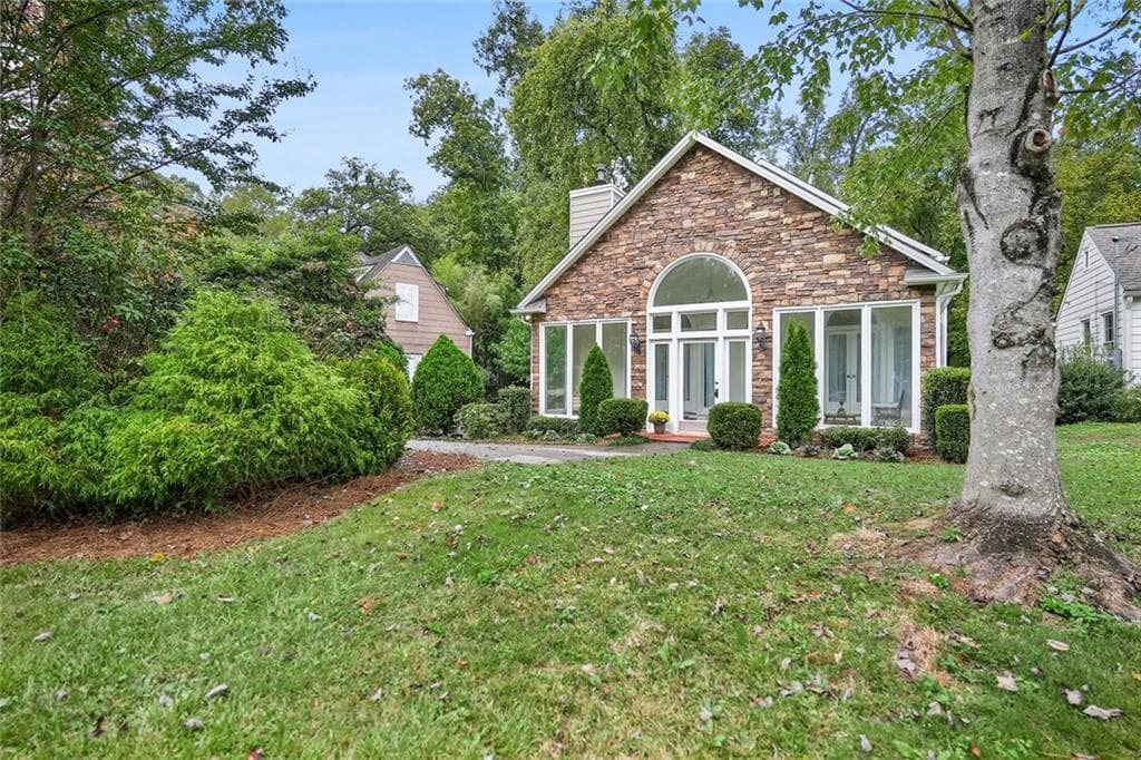 4 bedroom, 4 bathroom, 3,355 sq ft single family residence sold at 567 Collier Road, Atlanta, GA 30318