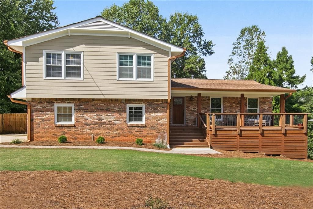 4 bedroom, 4 bathroom, 3,092 sq ft single family residence sold at 6845 Ramundo Drive, Atlanta, GA 30360