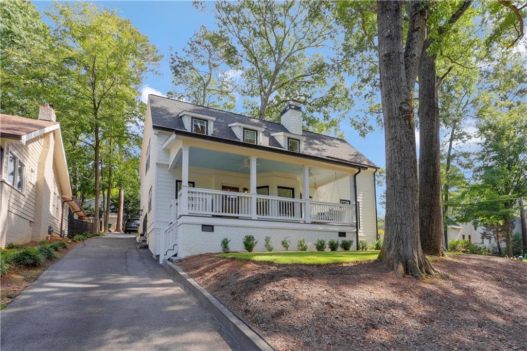 4 bedroom, 5 bathroom, 2,925 sq ft single family residence sold at 2191 Stephen Long Drive, Atlanta, GA 30305
