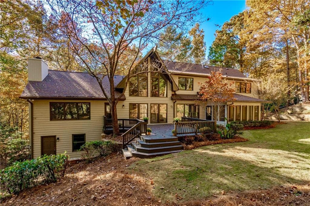 9600 Huntcliff Trace, Sandy Springs, GA 30350 — most recent listing photo