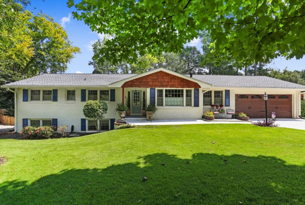 2967 Ponderosa Circle, Decatur, GA 30033 — most recent listing photo