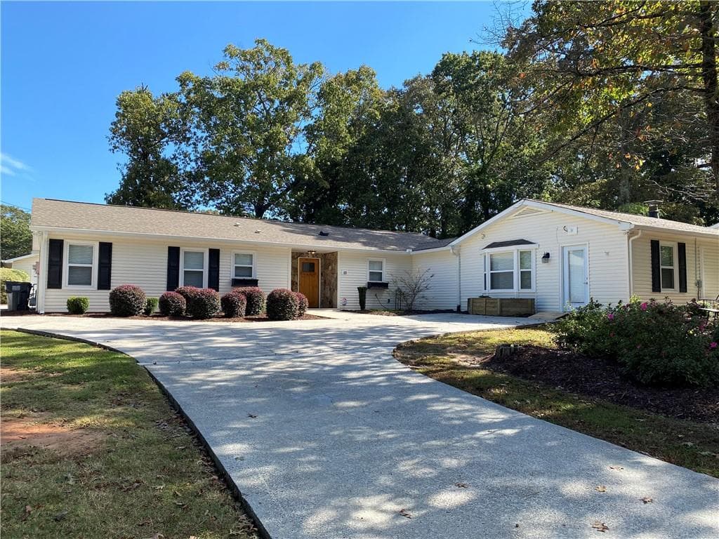 1760 Shillings Road, Kennesaw, GA 30152 — most recent listing photo