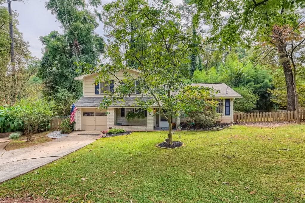 226 Forest Glen Circle, Avondale Estates, GA 30002 — most recent listing photo