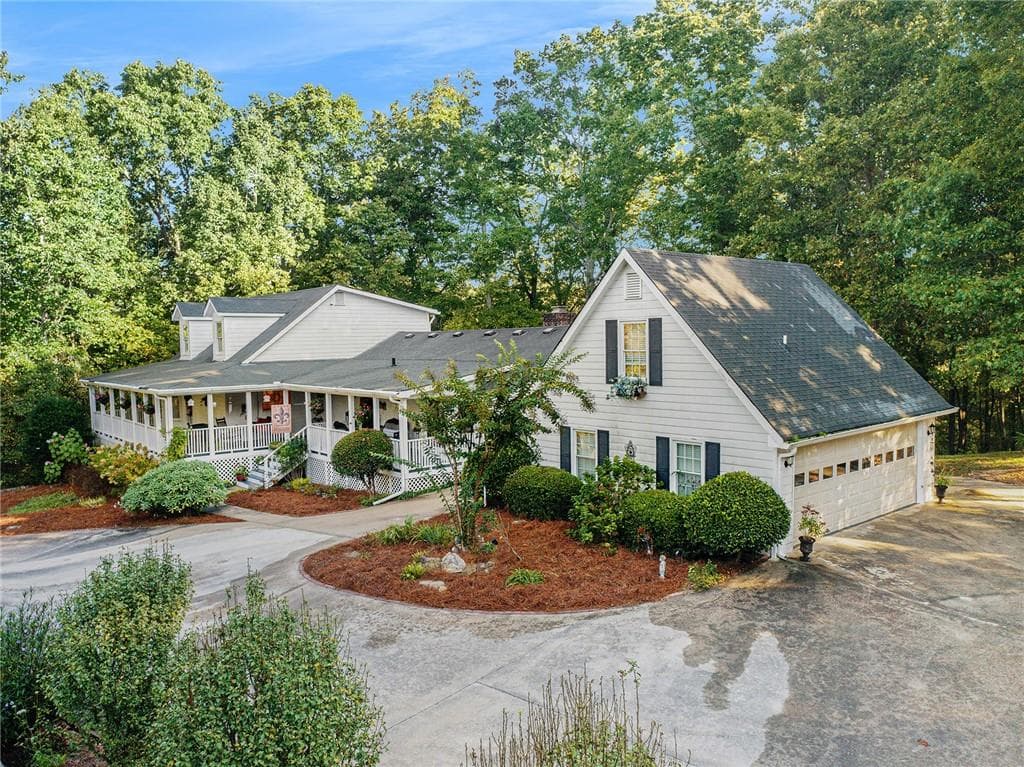 5605 Kennedy Road, Suwanee, GA 30024 — most recent listing photo