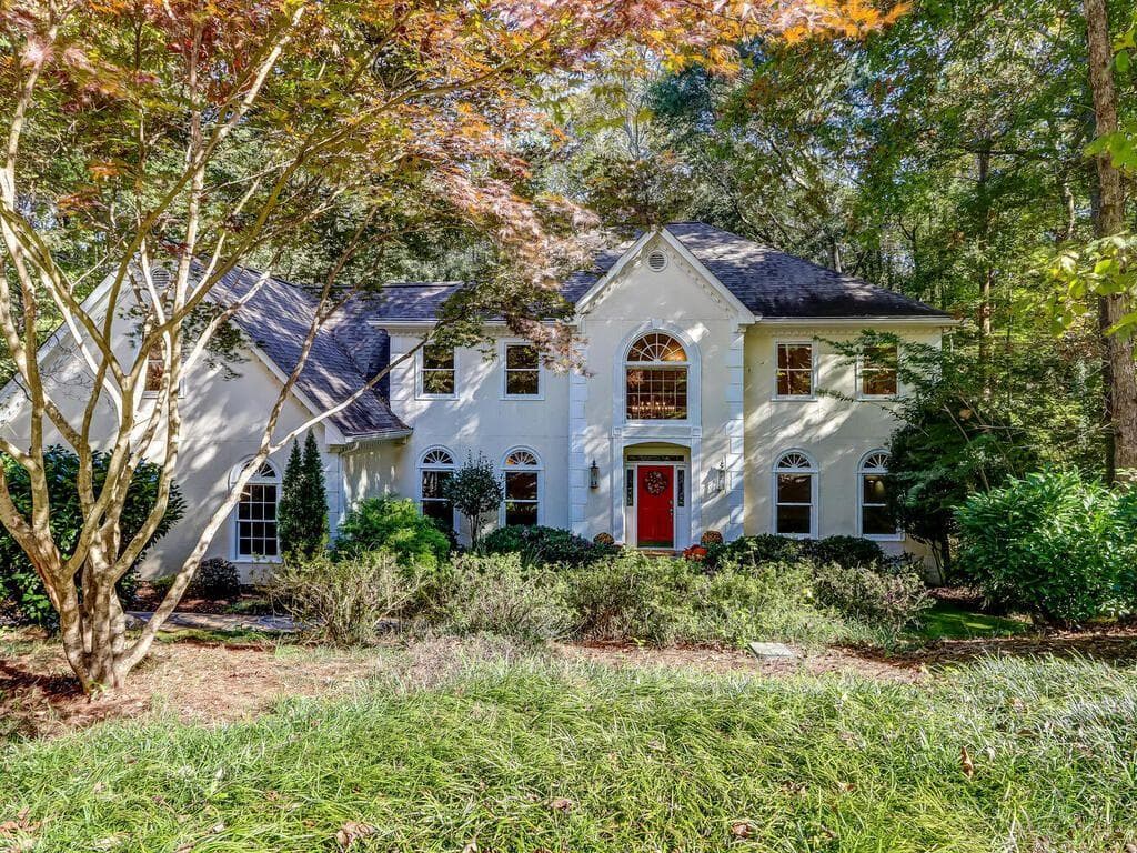 5 bedroom, 6 bathroom, 4,752 sq ft single family residence sold at 8255 HABERSHAM WATERS Road, Atlanta, GA 30350