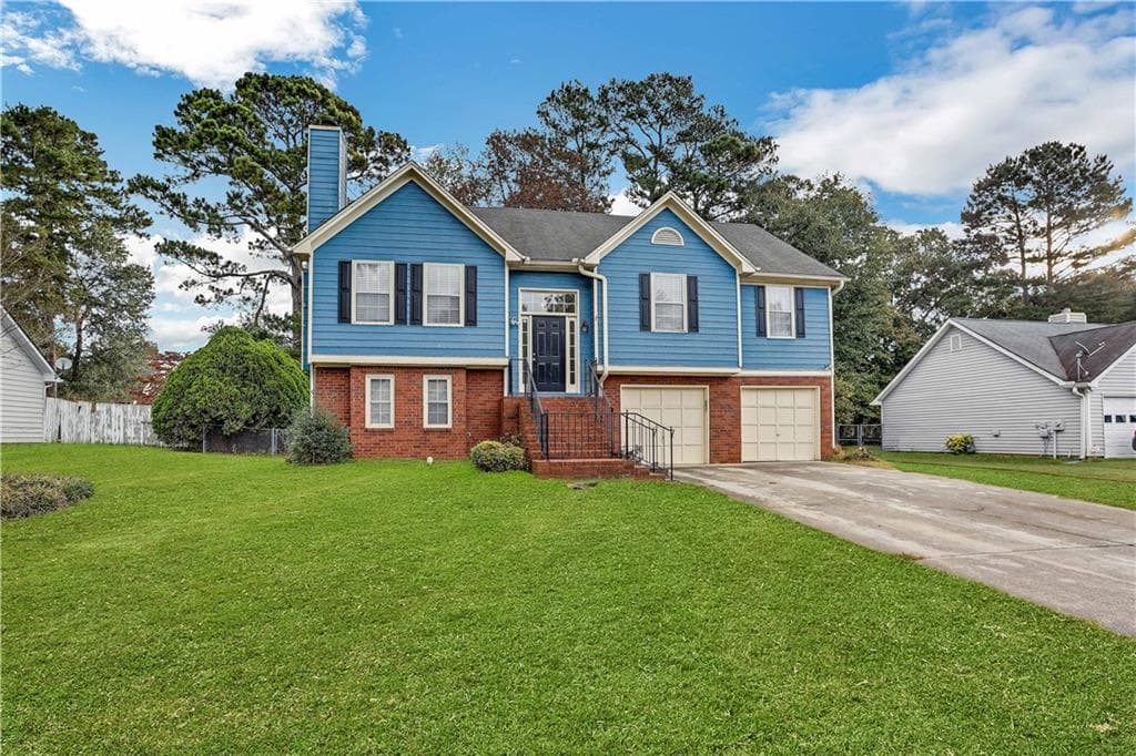 2740 Tradd Court, Snellville, GA 30039 — most recent listing photo