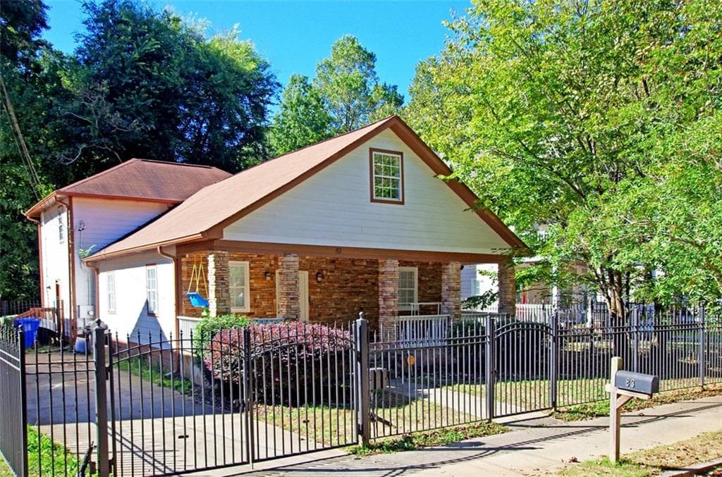 5 bedroom, 3 bathroom, 2,772 sq ft single family residence sold at 83 ORMOND Street, Atlanta, GA 30315