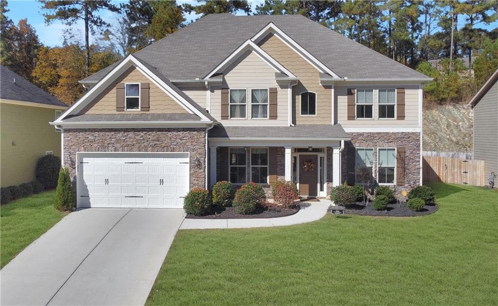 5 bedroom, 5 bathroom, 3,634 sq ft single family residence sold at 472 Longwood Place, Dallas, GA 30132