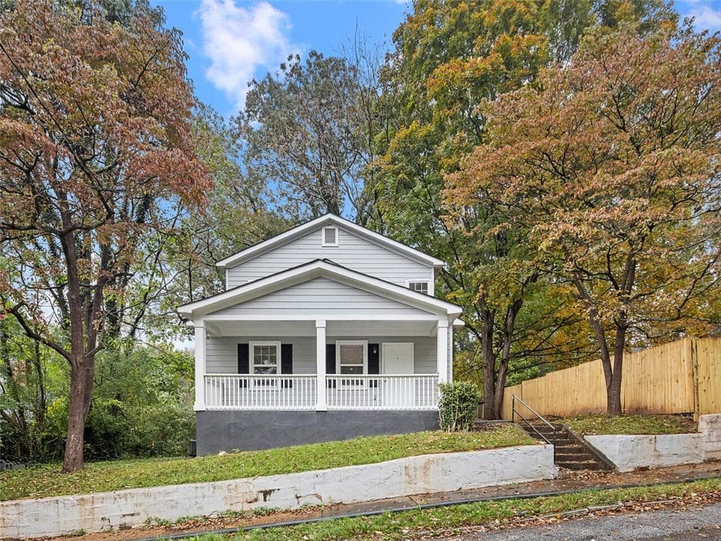2 bedroom, 2 bathroom, 1,322 sq ft single family residence sold at 392 Elvira Street, Atlanta, GA 30315