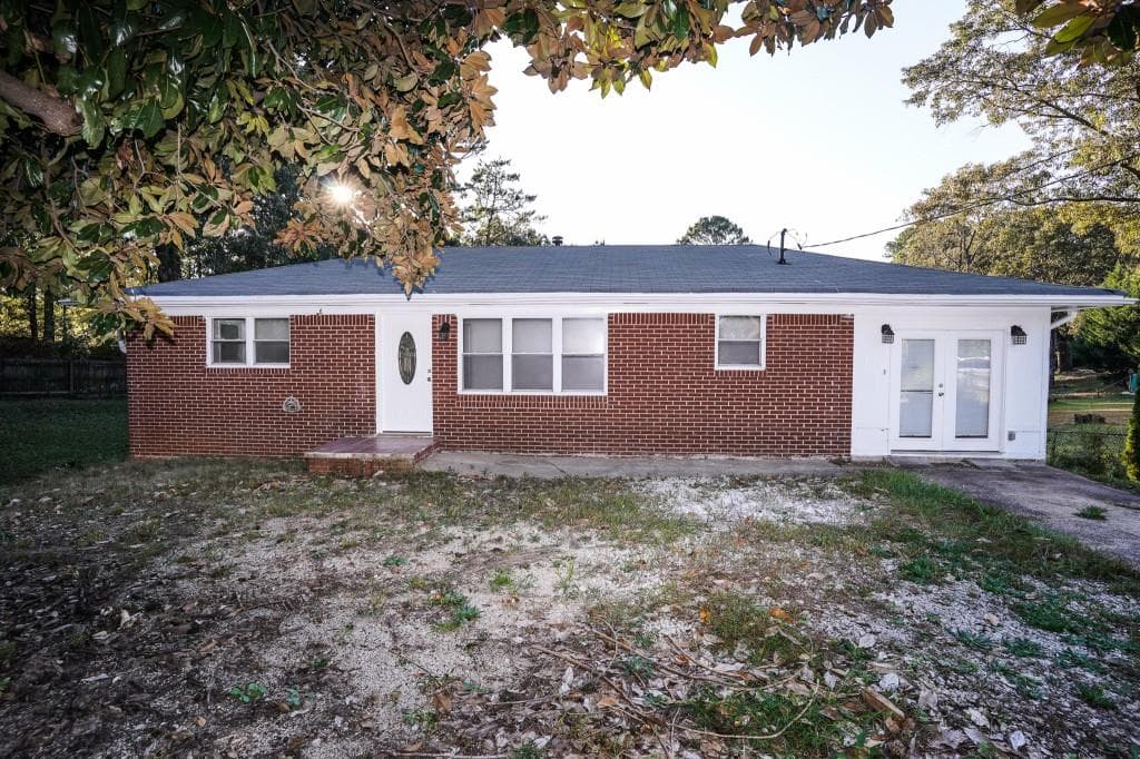 6556 Dodgen Road, Mableton, GA 30126 — most recent listing photo