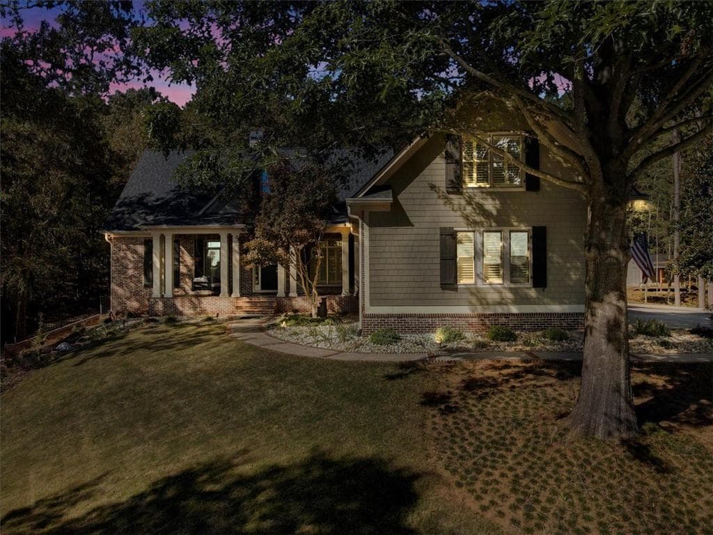 240 W SHORE Drive, Newnan, GA 30263 — most recent listing photo