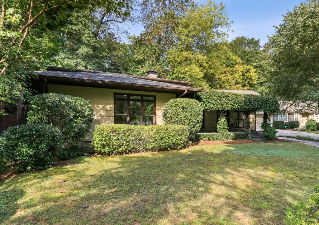 5 bedroom, 4 bathroom, 3,762 sq ft single family residence sold at 1930 Wildwood Place, Atlanta, GA 30324