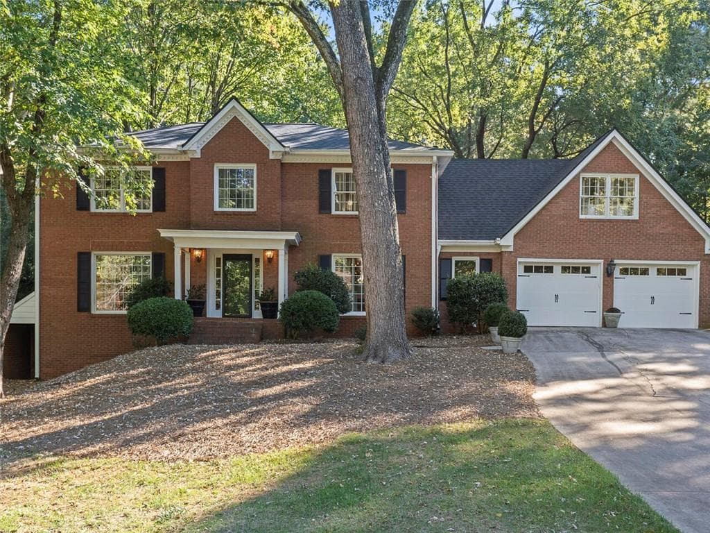 5485 Shiver Summit, Sandy Springs, GA 30342 — most recent listing photo