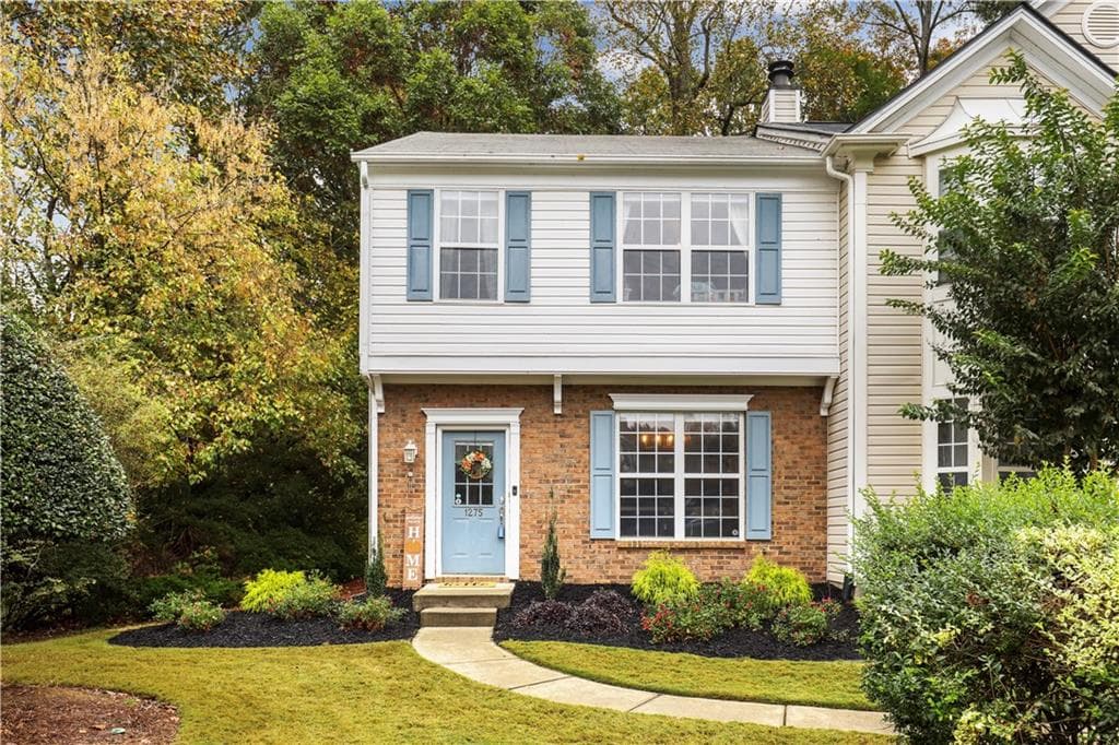 3 bedroom, 3 bathroom, 1,370 sq ft townhouse sold at 1275 Whitestone Ridge, Alpharetta, GA 30005