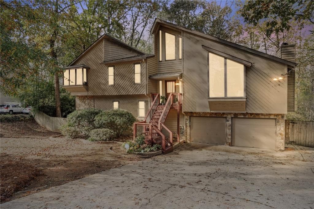 4 bedroom, 3 bathroom, 3,368 sq ft single family residence sold at 1781 Blackwillow Drive, Marietta, GA 30066