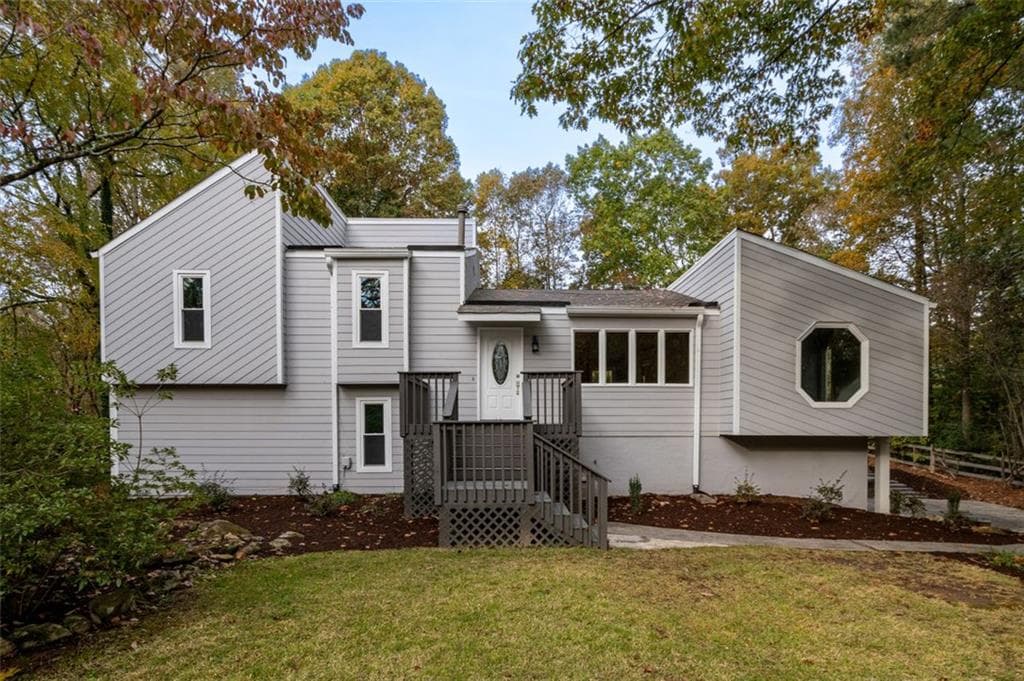 4 bedroom, 3 bathroom single family residence sold at 10810 SHAGBARK Trail, Roswell, GA 30075
