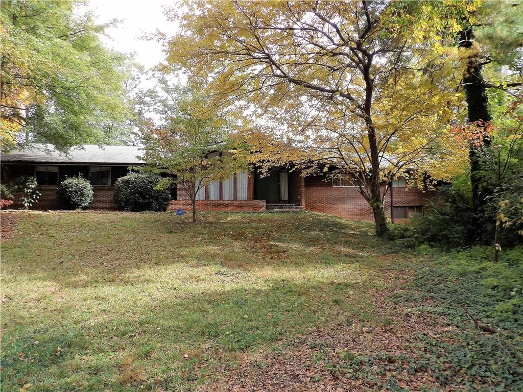 5785 Timberlane Terrace, Sandy Springs, GA 30328 — most recent listing photo