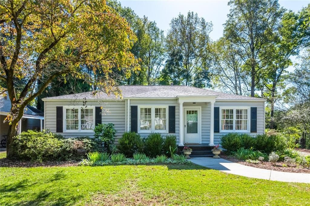 3 bedroom, 1 bathroom, 1,278 sq ft single family residence sold at 1405 Arnold Avenue, Atlanta, GA 30324