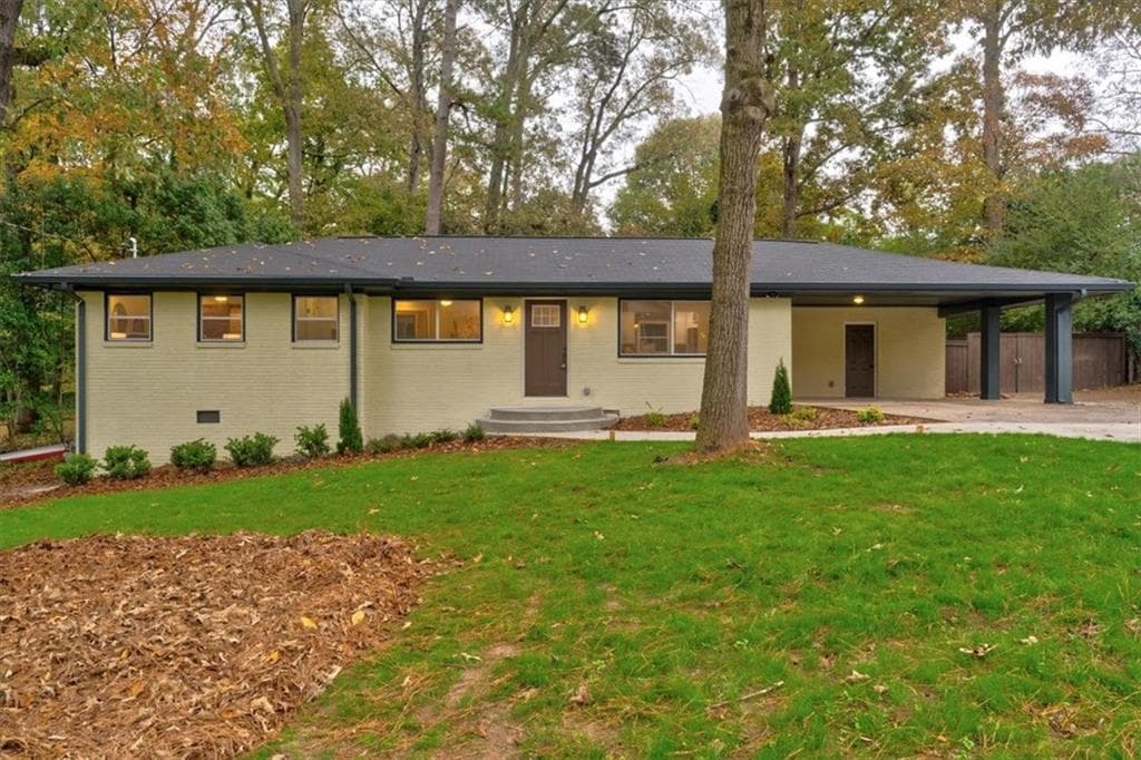 1738 Glenhaven Circle, Decatur, GA 30035 — most recent listing photo
