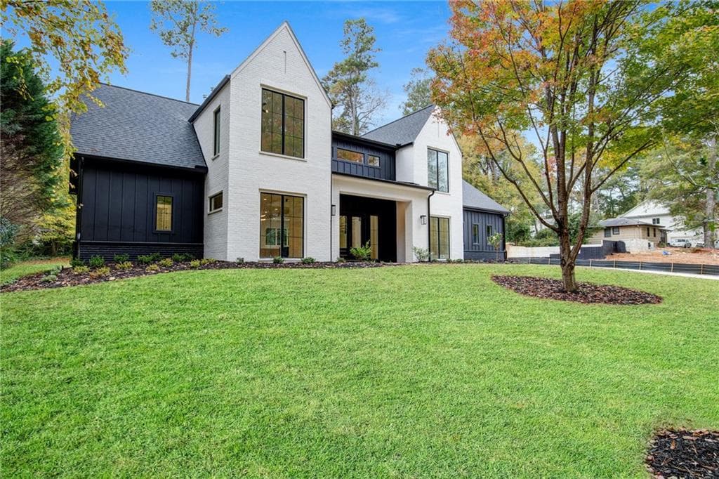2742 Winding Lane, Brookhaven, GA 30319 — most recent listing photo