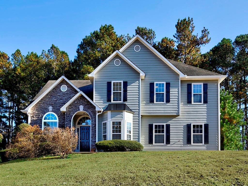 4 bedroom, 3 bathroom, 2,166 sq ft single family residence sold at 3838 Heartleaf Drive, Acworth, GA 30101
