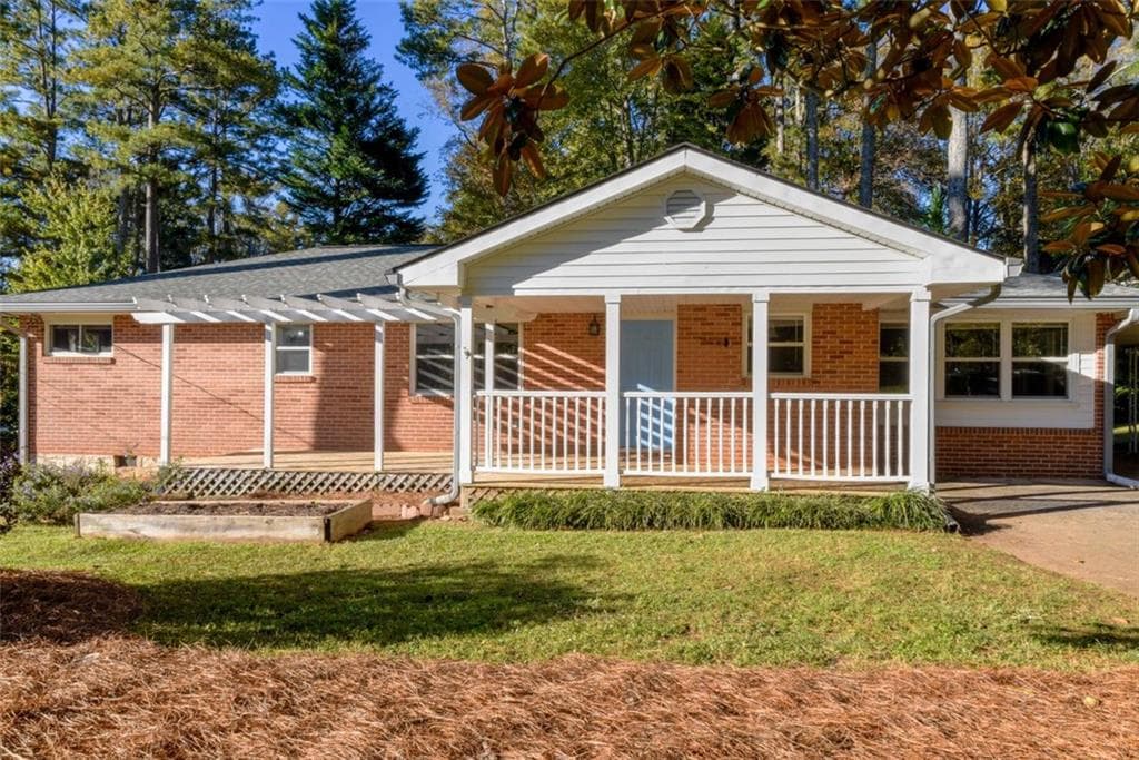 904 Schoel Drive, Decatur, GA 30033 — most recent listing photo