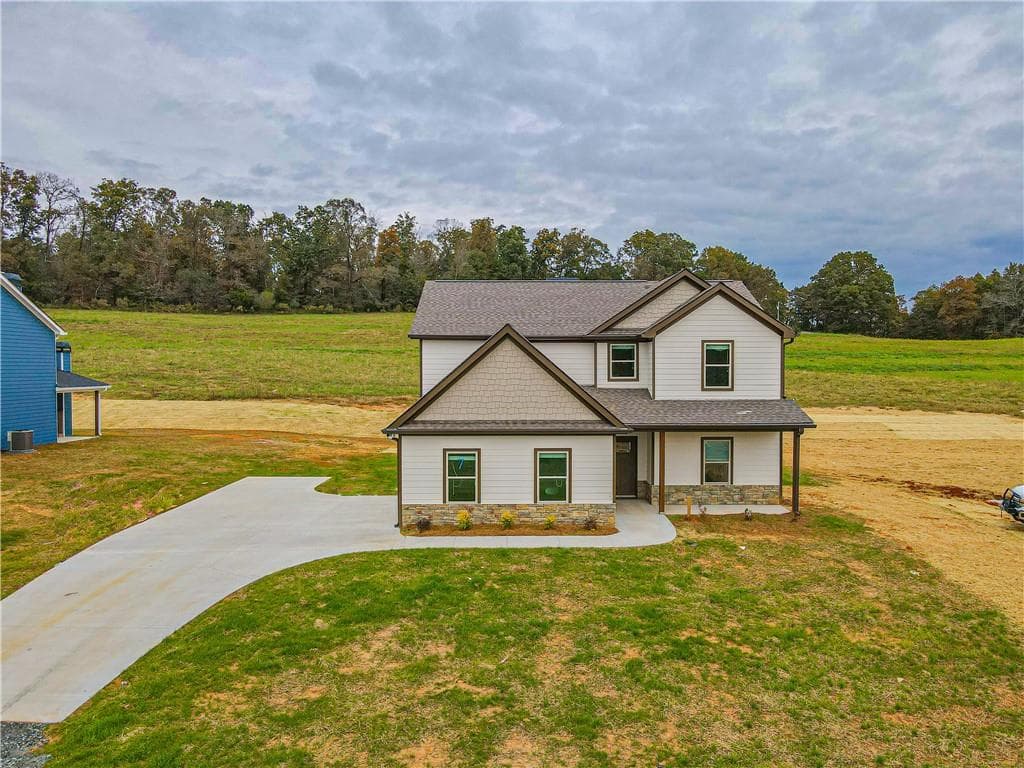 1236 Walters Road, Lavonia, GA 30553 — most recent listing photo